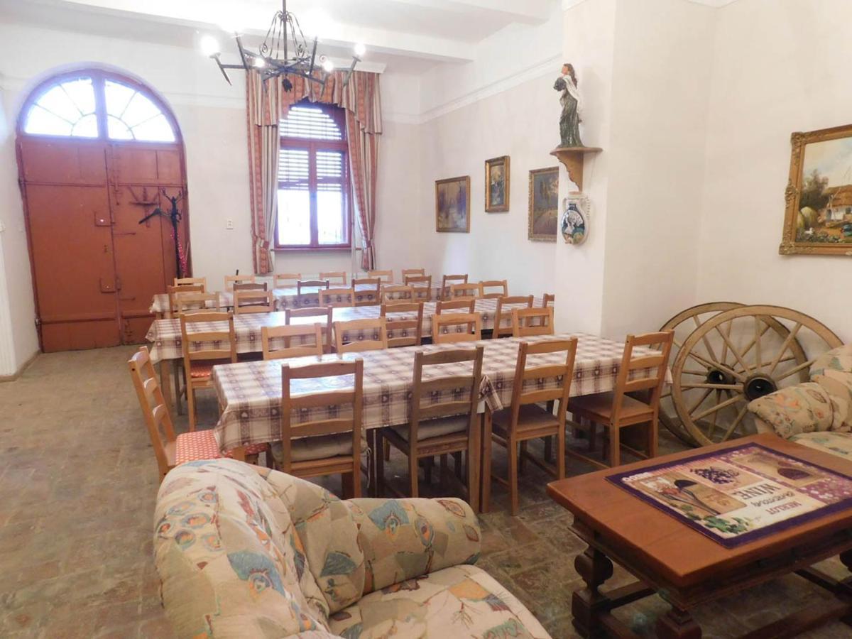 Joe Bacsi Rezidenciaja Apartment Kisharsány Exterior photo